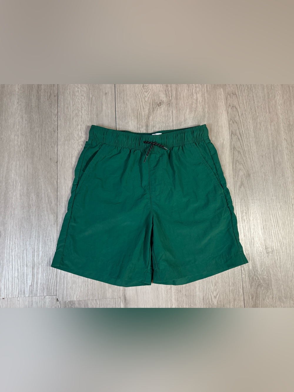 Old Navy Boys Green Quick Dry Dock Shorts Elastic Drawstring Size L 10/12